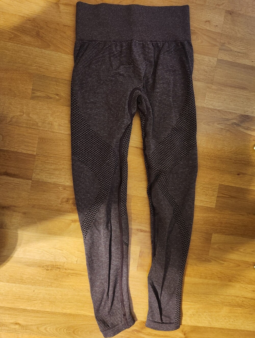 Gymshark Purple Scrunch Leggings